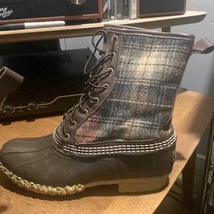 L.L. Bean women’s size 10 winter duck boots
